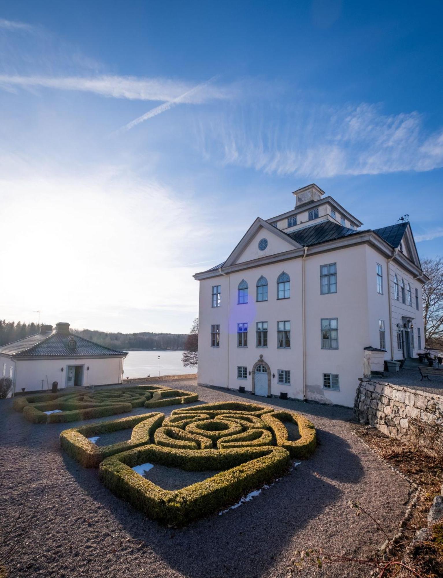 Oester Malma Hotel Marieberg  Extérieur photo